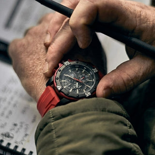 T5 Red Silicone Black Dial Multi-Dial Chronograph Watch