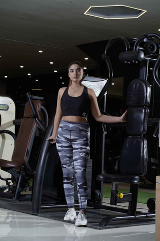 Women's Cx Dark Camouflage Leggie in Gray