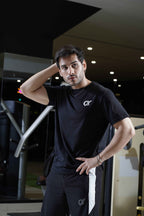 Cx Bold Black Half Sleeves T-shirt For Men