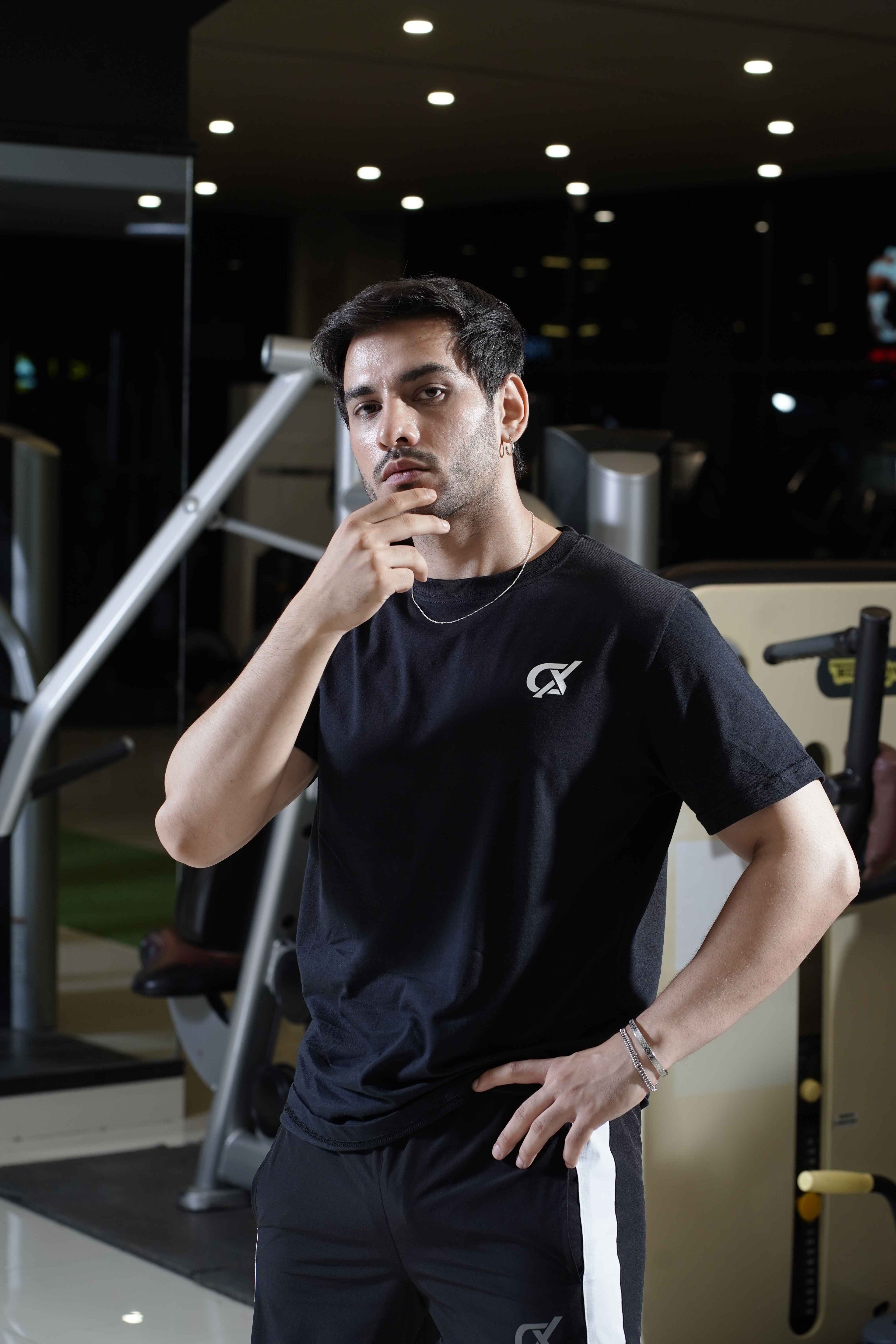Cx Bold Black Half Sleeves T-shirt For Men