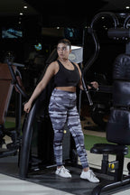 Women's Cx Dark Camouflage Leggie in Gray